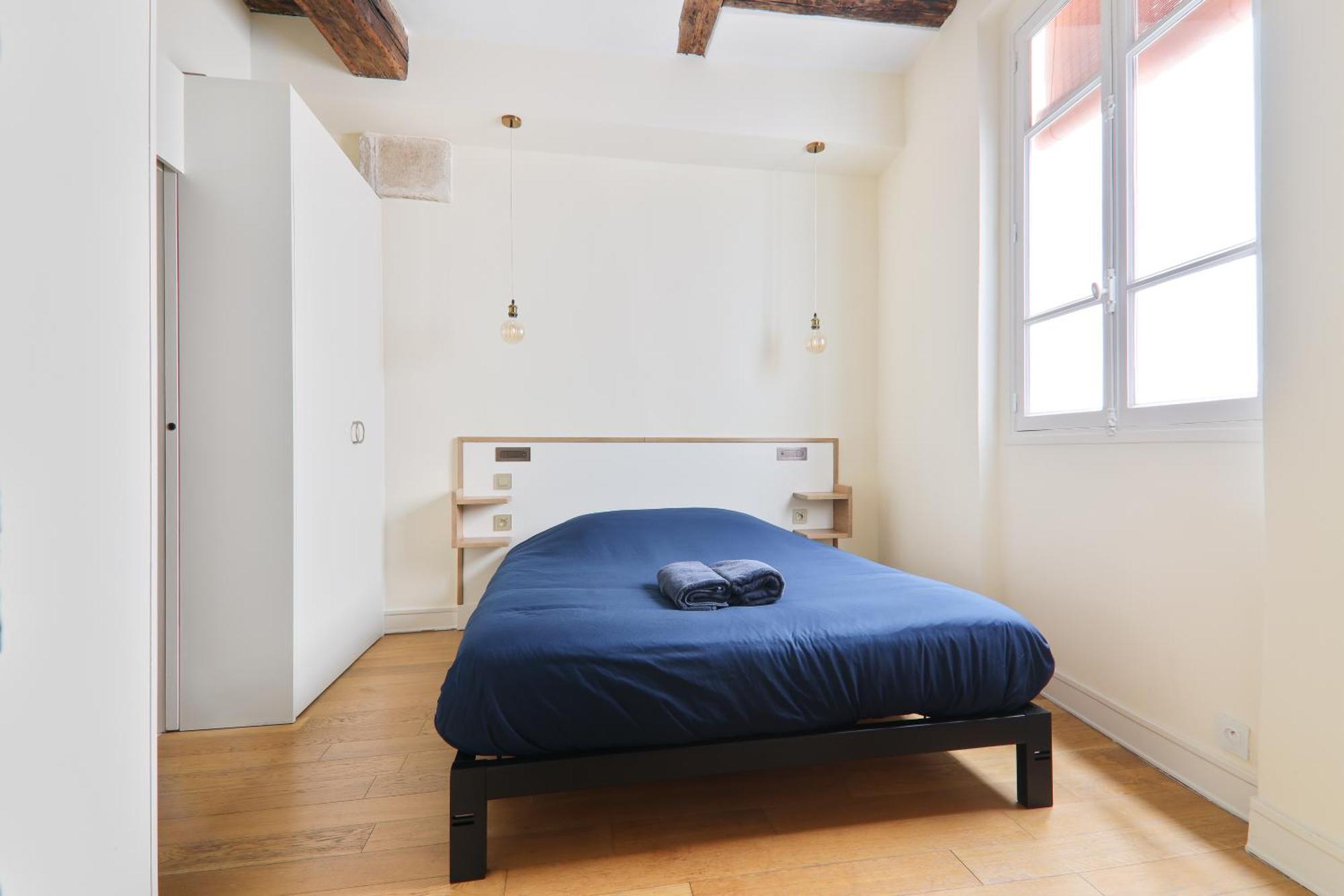 Quartier Pantheon 2 Free Netflix