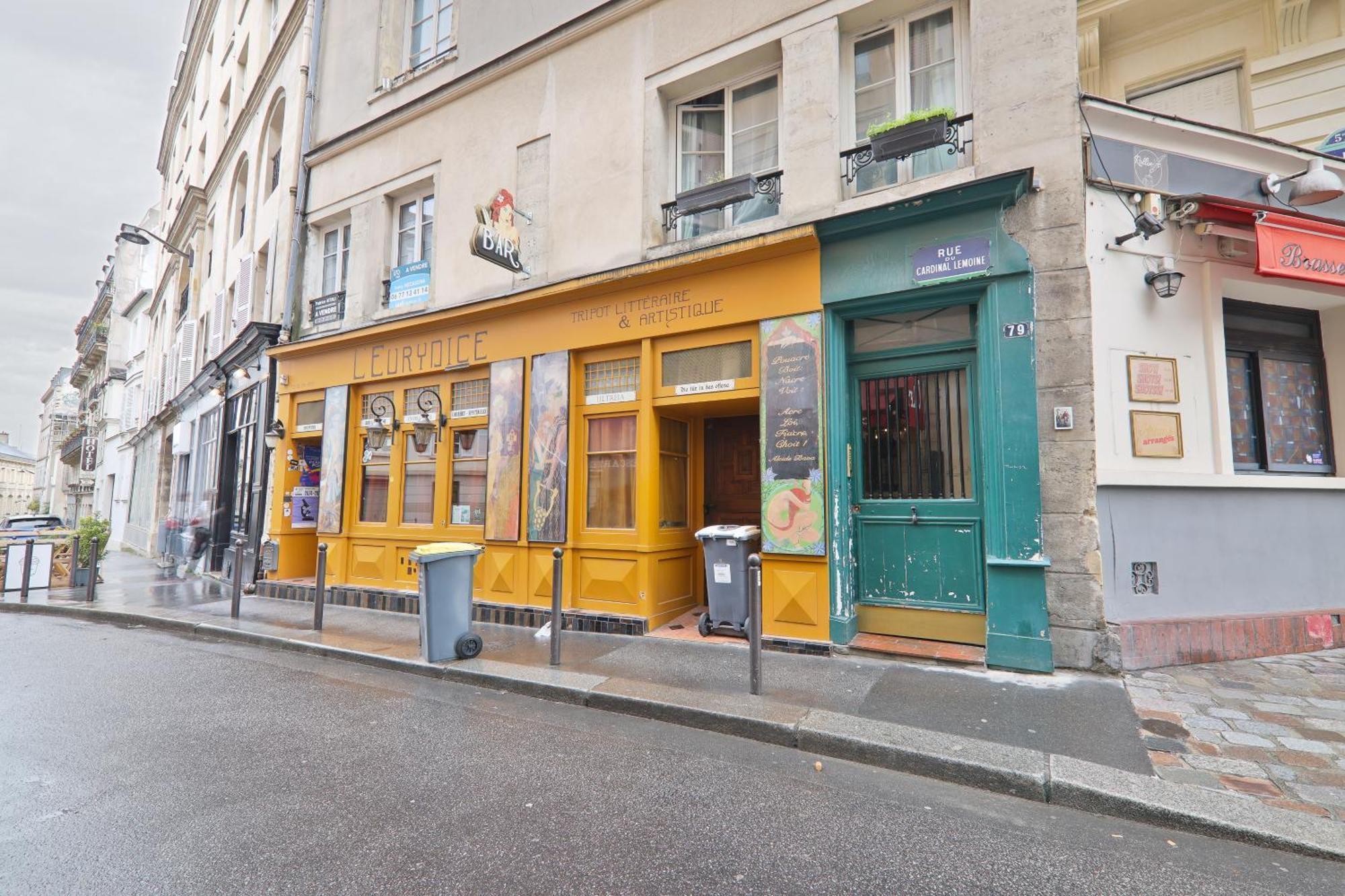 Quartier Pantheon 2 Free Netflix Apartment Paris