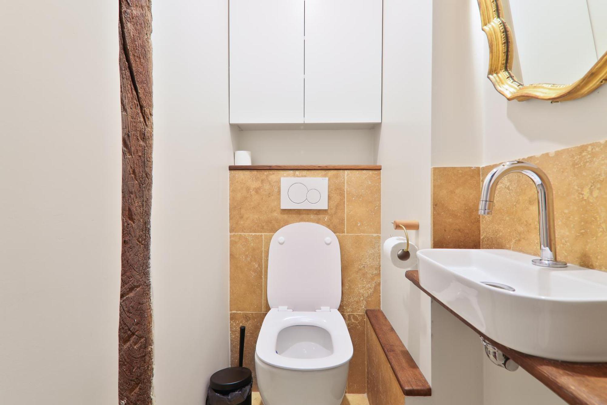 Apartment Quartier Pantheon 2 Free Netflix